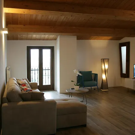 Maison Rosina Con Ampia Vista In Borgo Del 1400 *